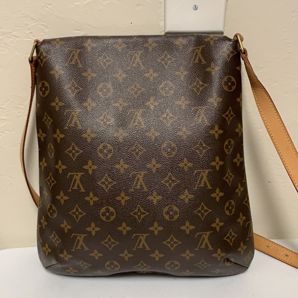 Louis Vuitton Salsa Monogram Crossbody - Picture 4 of 16